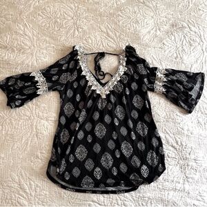 G COLLECTION - Cold Shoulder Boho Top